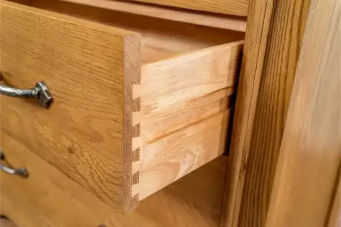 Franco 4 + 2 Chest - Image 6